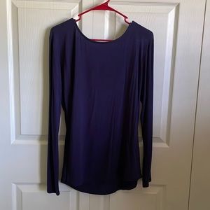 Long sleeve shirt with peek-a-poo back